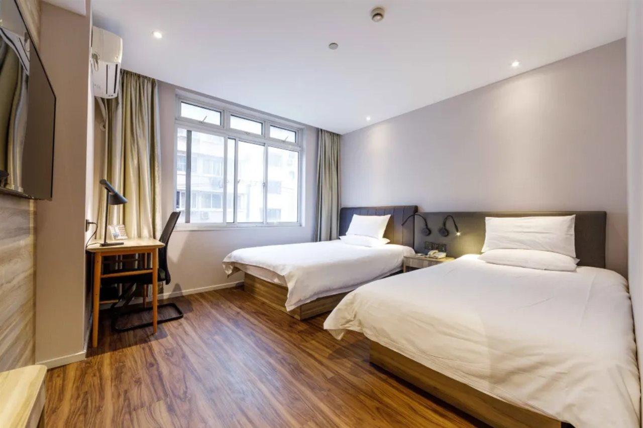 Hotel Hanting Zhizaoju Road