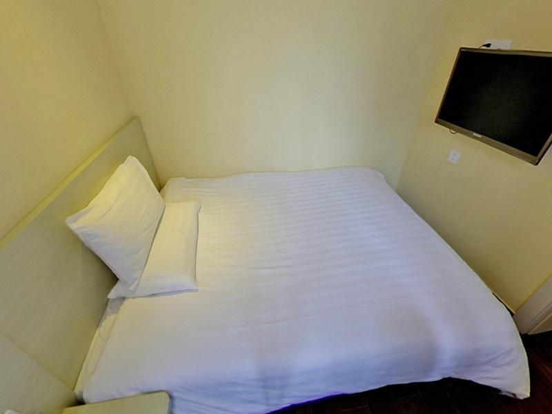 Hotel Hanting Zhizaoju Road 2*